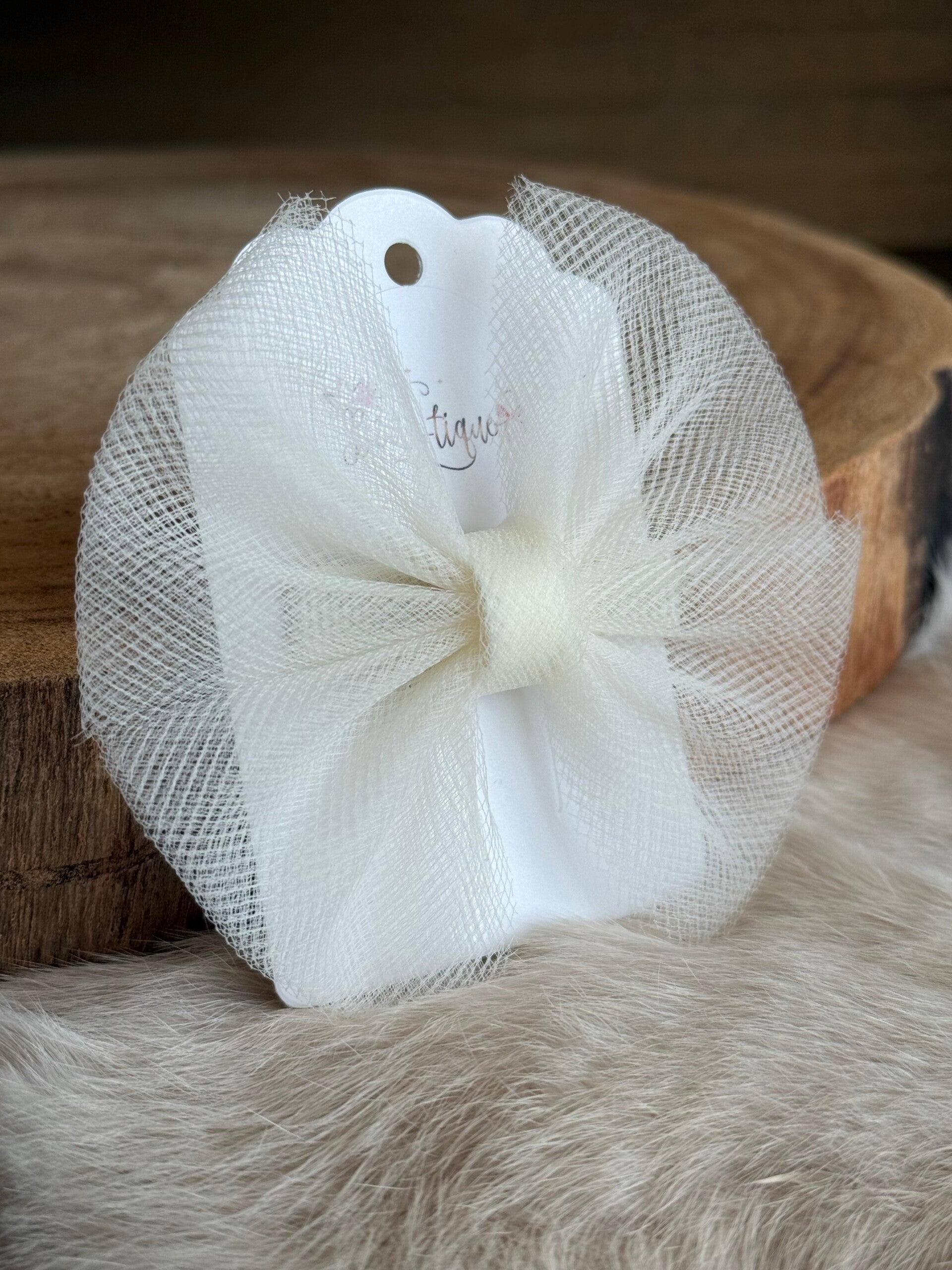 Tulle strik effen Cream