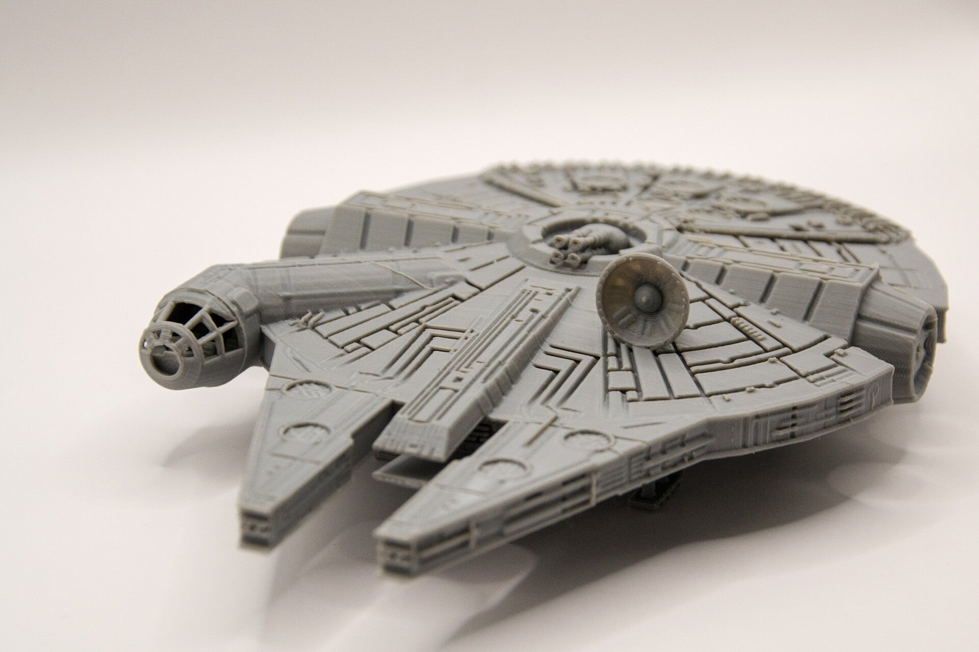 3D star wars melian falcon