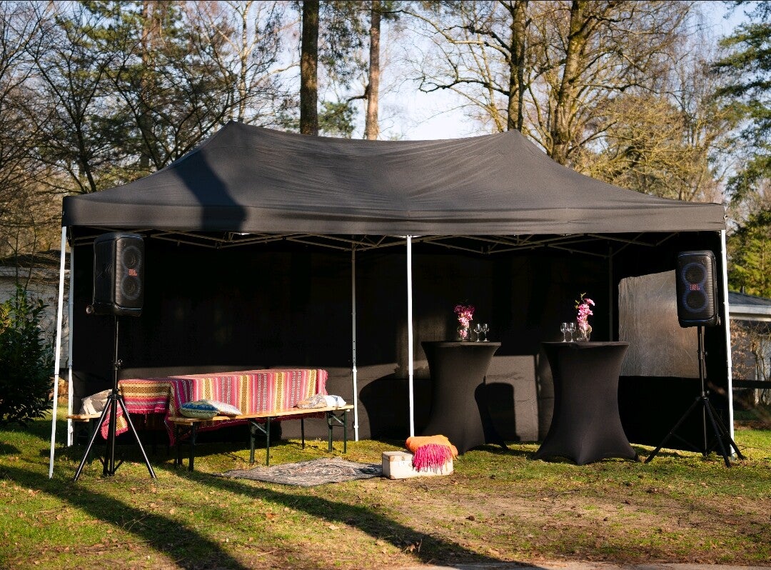 Easy up partytent 3x6