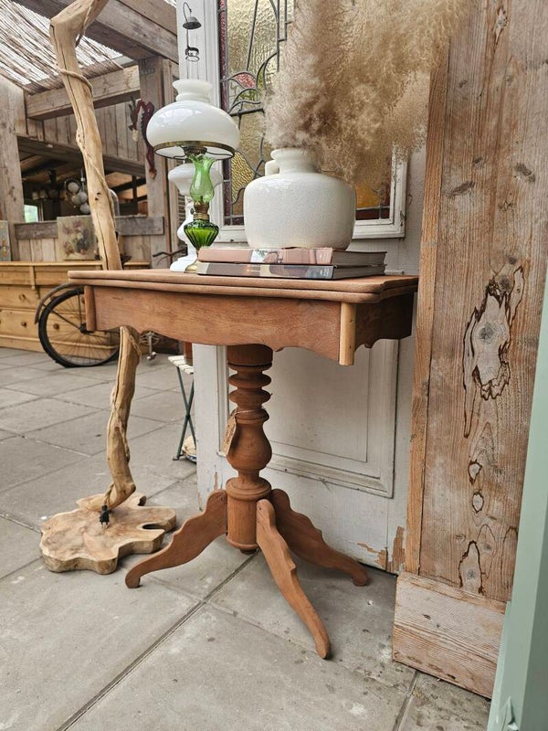Te koop: Gezandstraalde Oude Speeltafel – Authentiek & Sfeervol Meube
