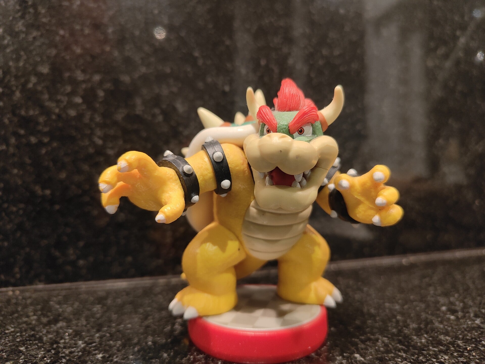 Bowser Amiibo Super Mario Collection
