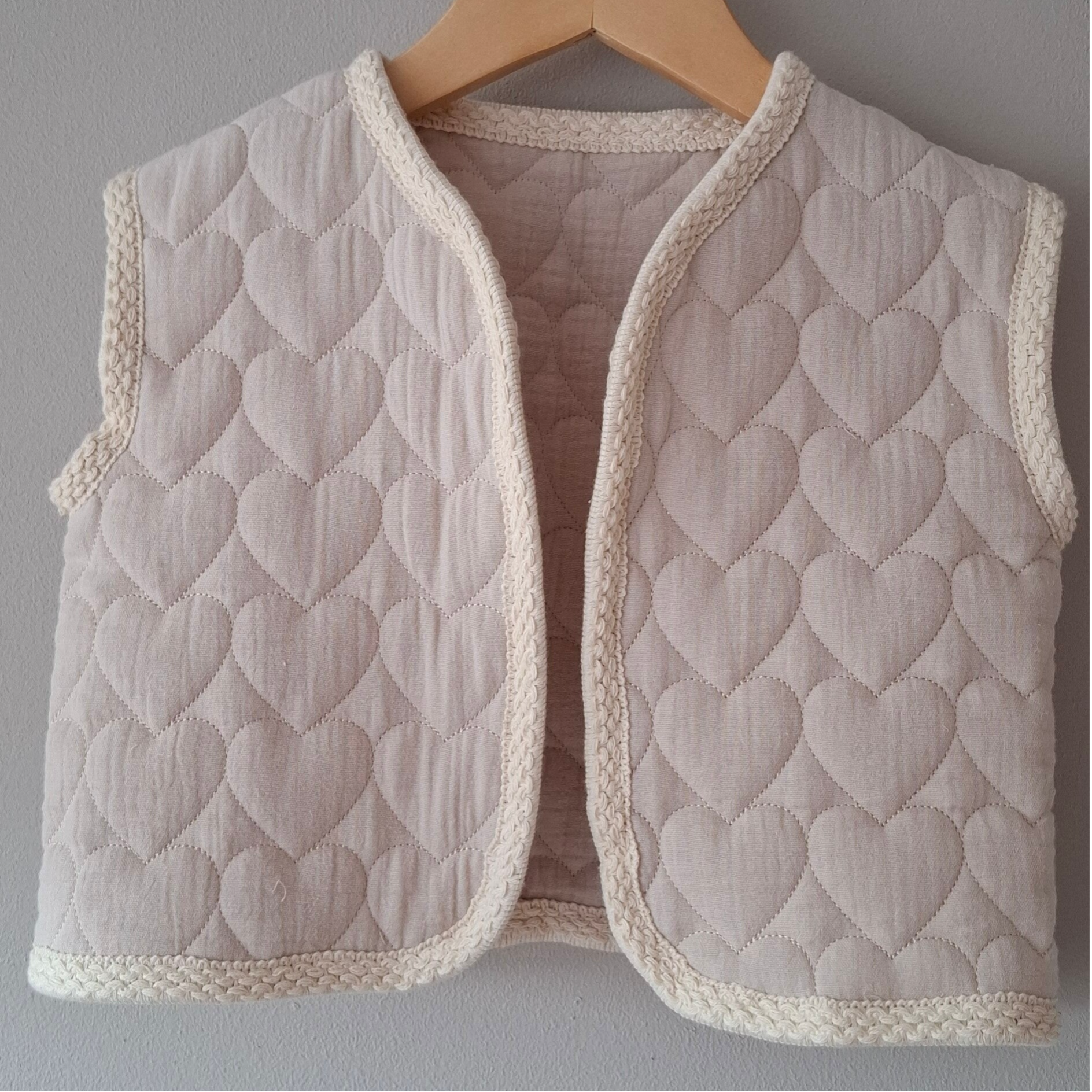 Gilet hartjes