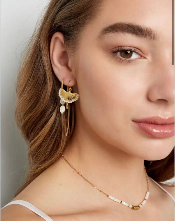 Oorbellen kraaltjes schelp