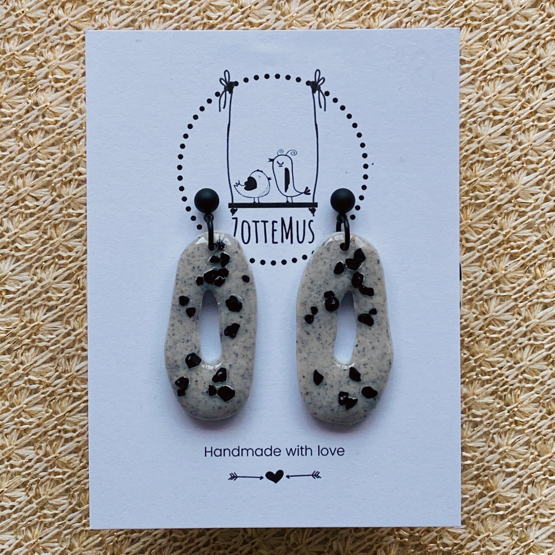 Crush Organic O Grey Black