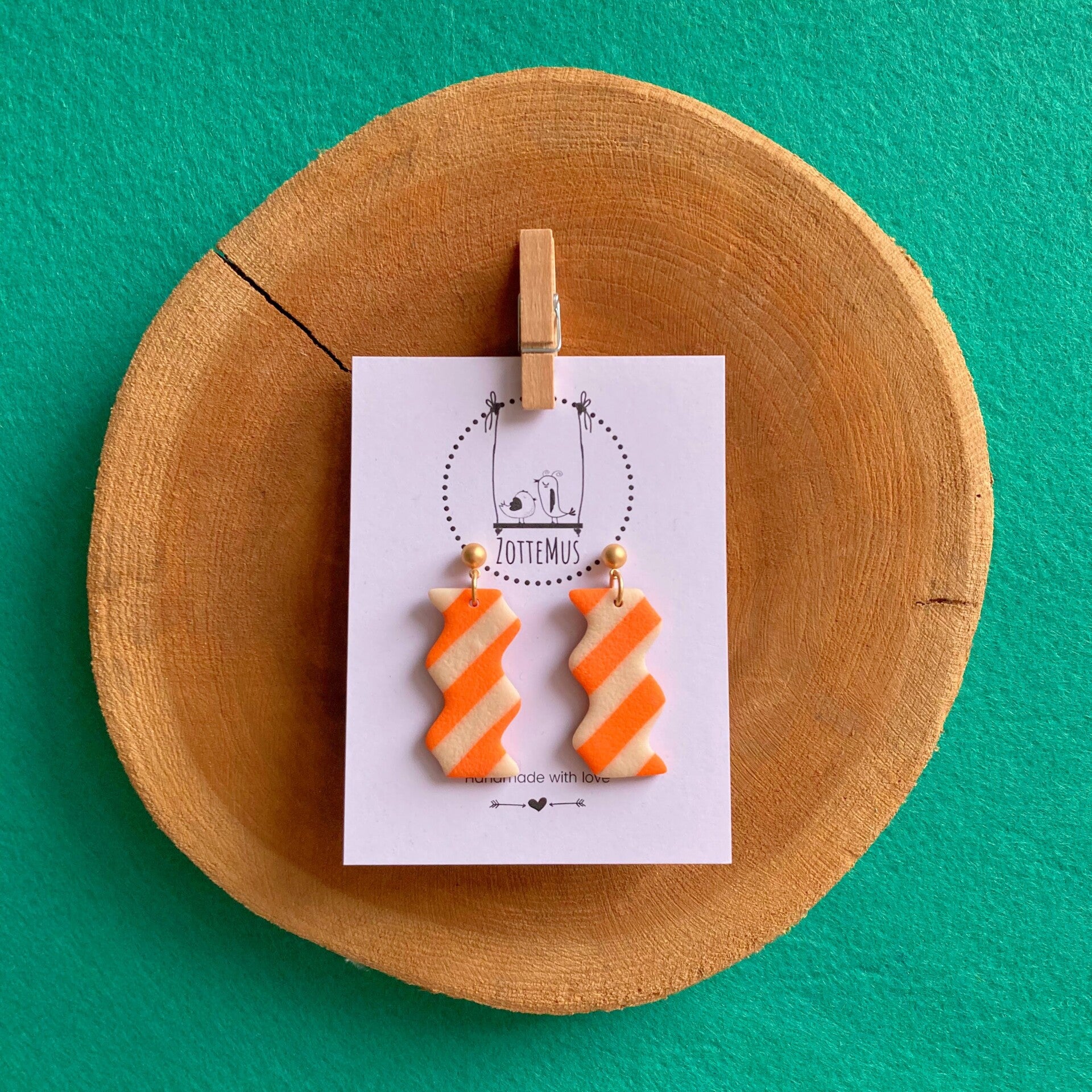 Too Sweet Wavy Orange Stripe