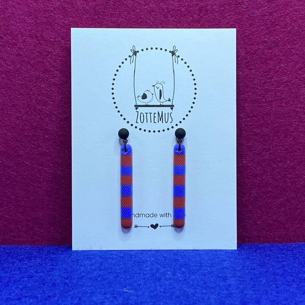 Pump Up The Jam Stick Blue Red