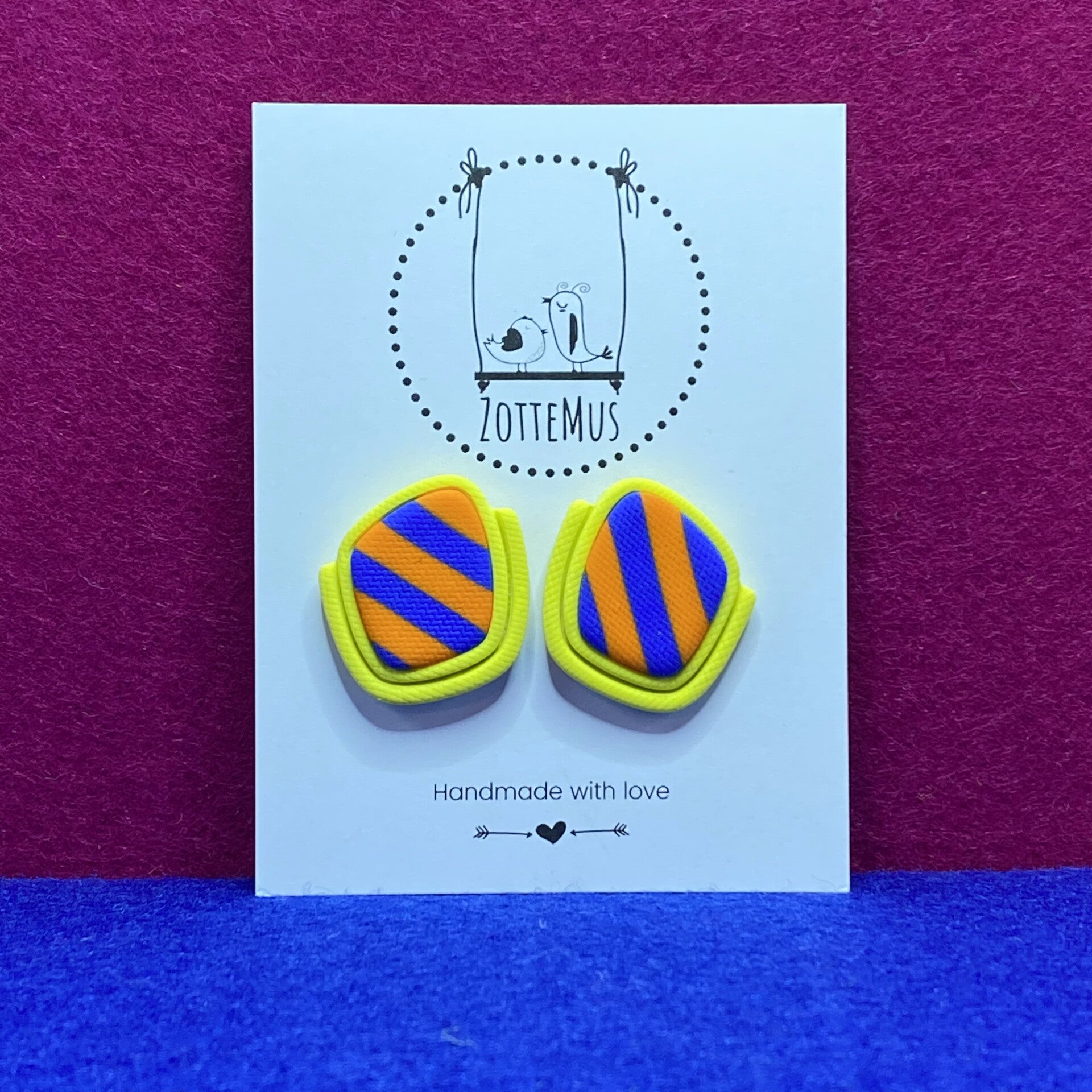 Pump Up The Jam Framed Stud Yellow