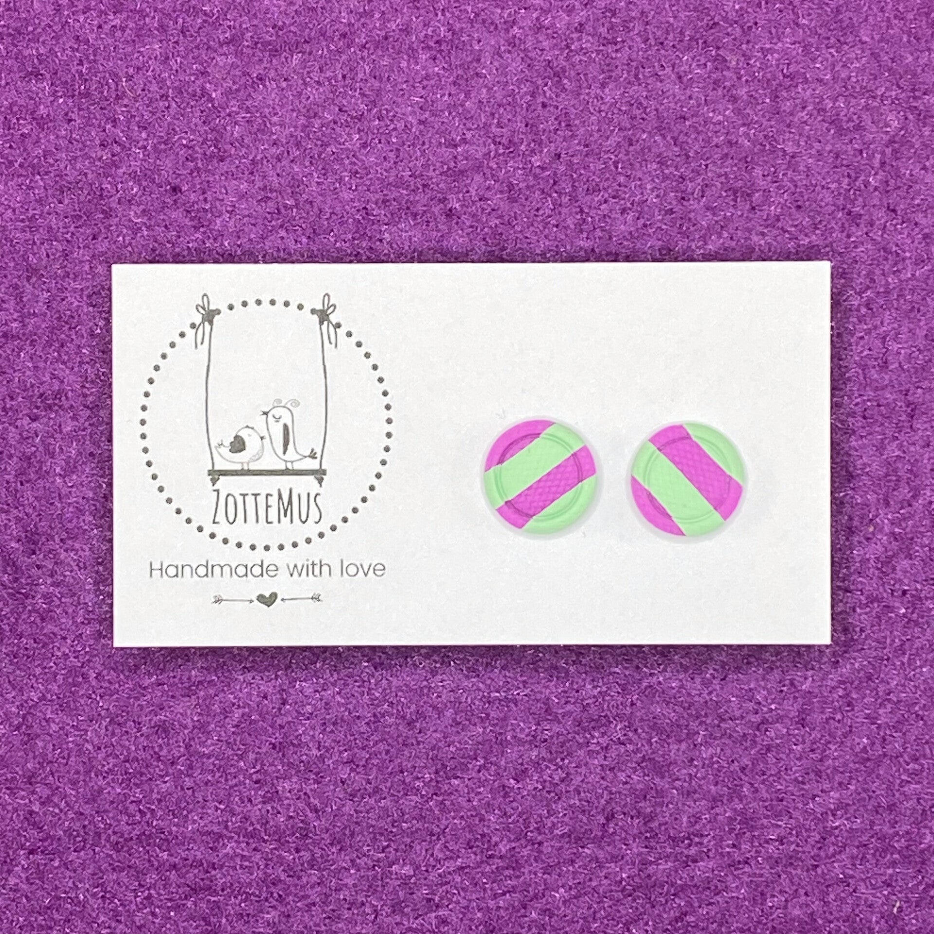 Pump Up The Jam Stud Round Imprint Mint Fuchsia