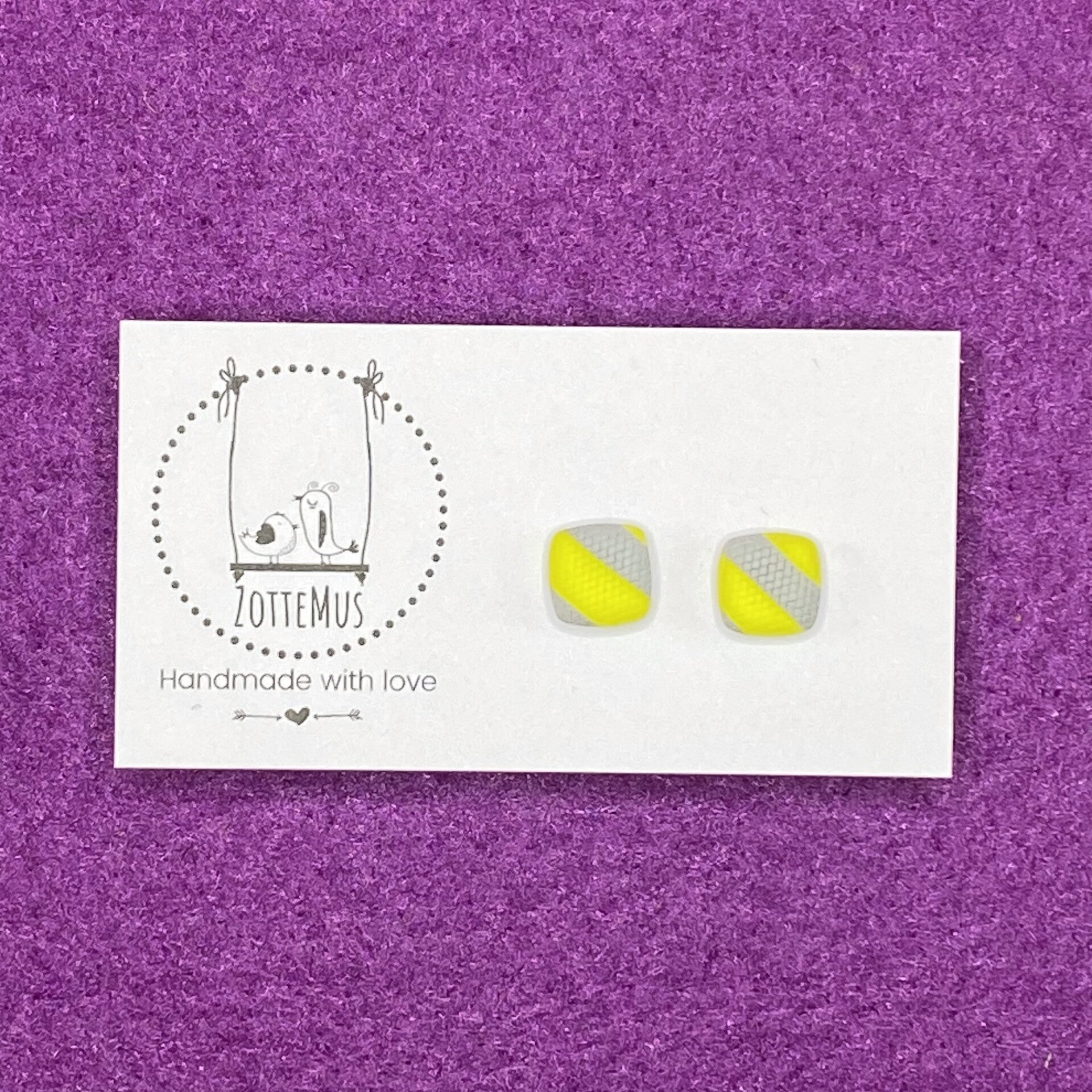 Pump Up The Jam Mini Stud Square Grey Yellow