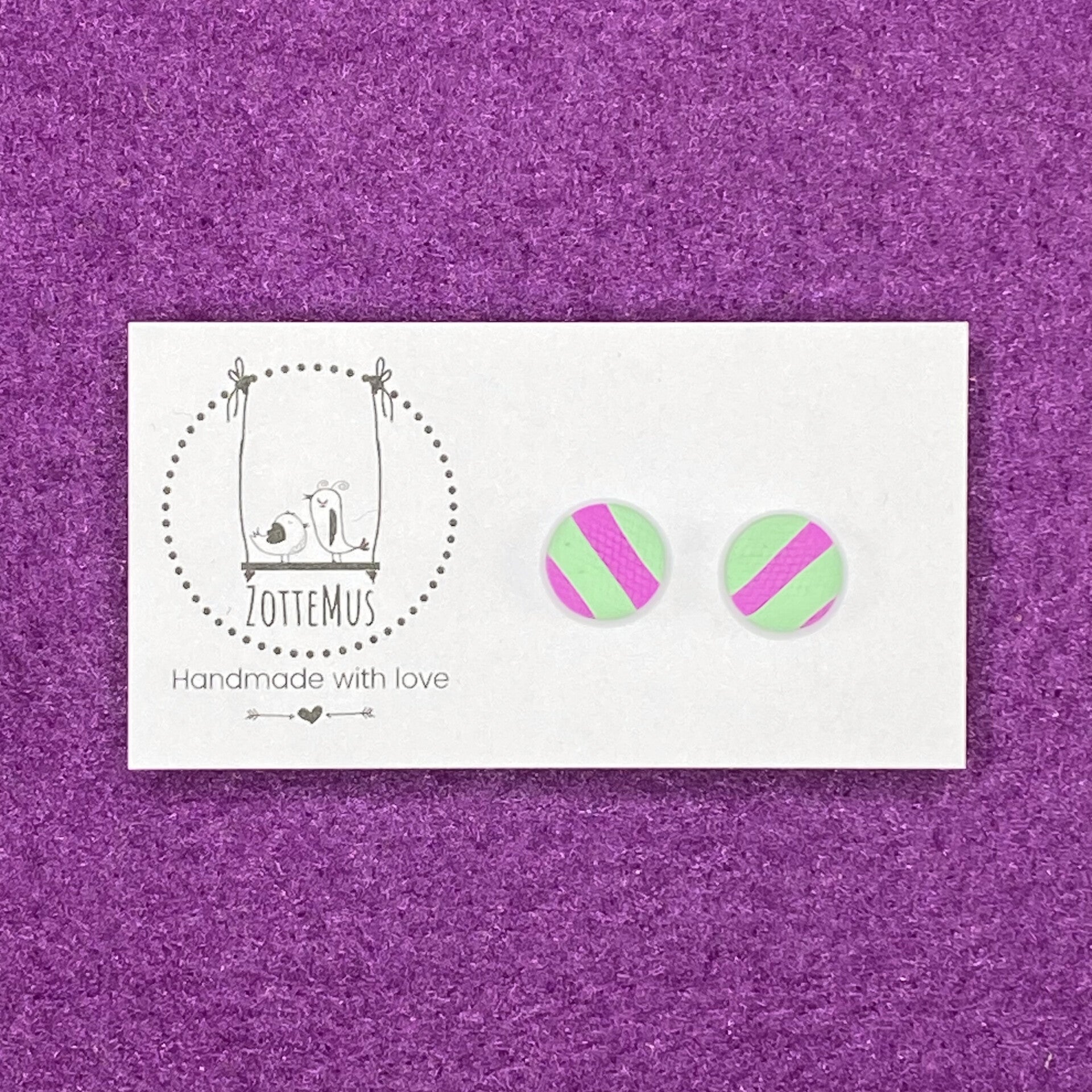 Pump Up The Jam Stud Round Fuchsia Mint