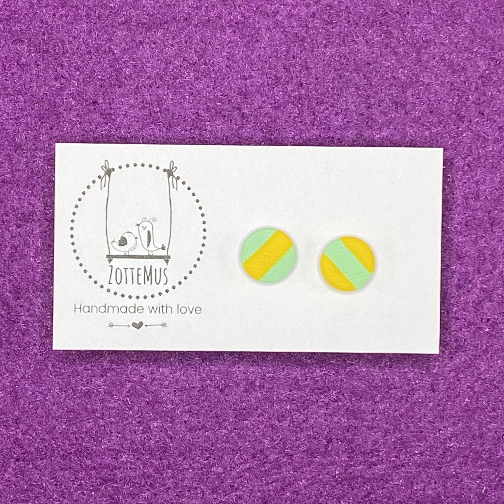 Pump Up The Jam Stud Round Mint Yellow