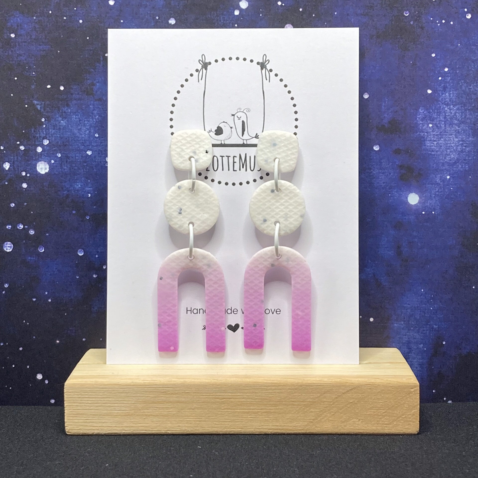 Intergalactic Reversed U Pink