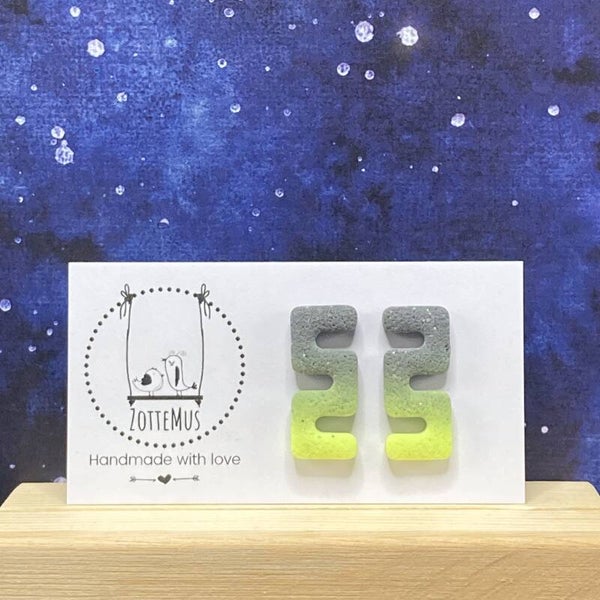 Intergalactic Stud Retro Neon Yellow