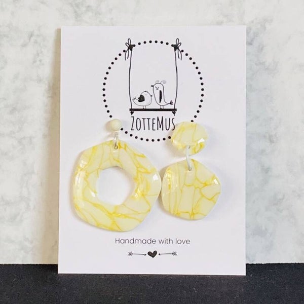 Pieces Mismatch Yellow