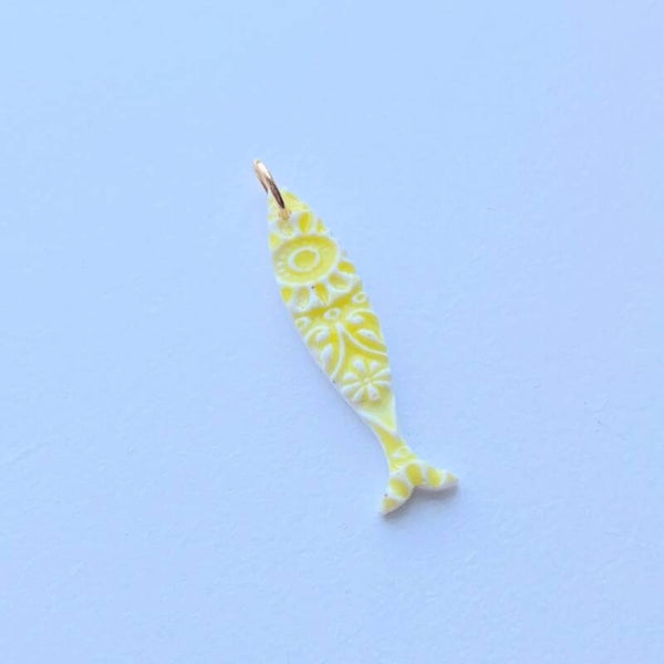 Riptide Charm Fish Yellow