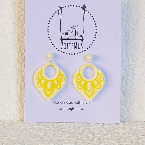 Riptide Lotus Yellow