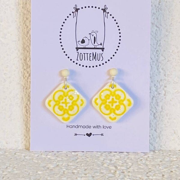 Riptide Tile Yellow 1