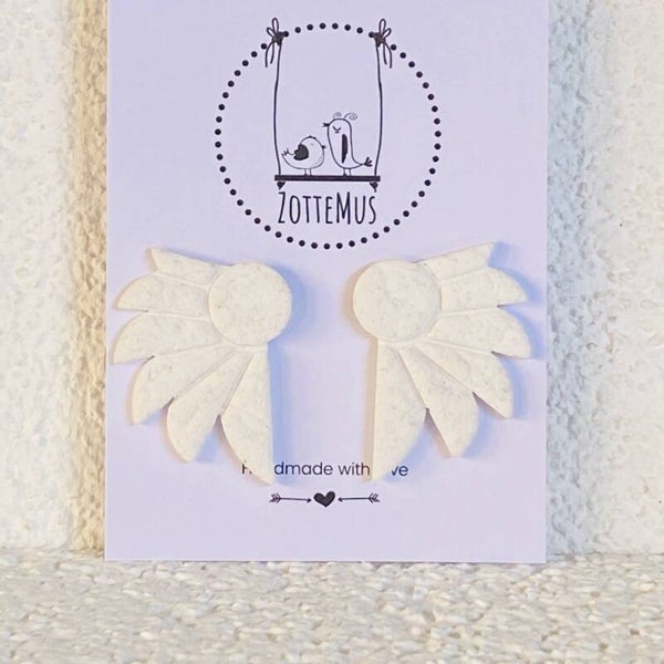 Riptide Stud Wings