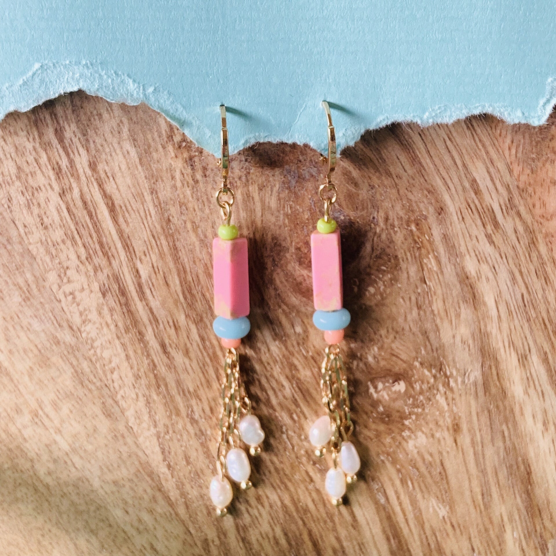 Ocean Eyes Chains Pink Blue Green