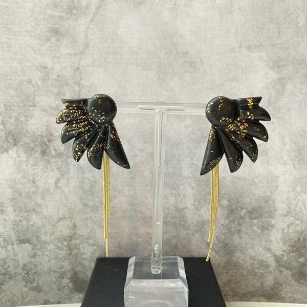 Rebel Stud Wide Wings Gold Leaf Tassel