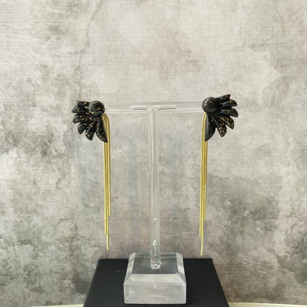 Rebel Mini Wide Wings Gold Leaf Tassel