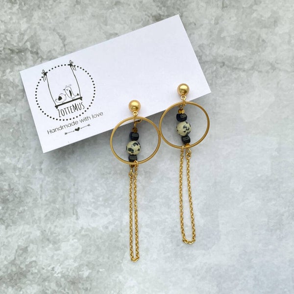 Rebel Hanging Circle Gold