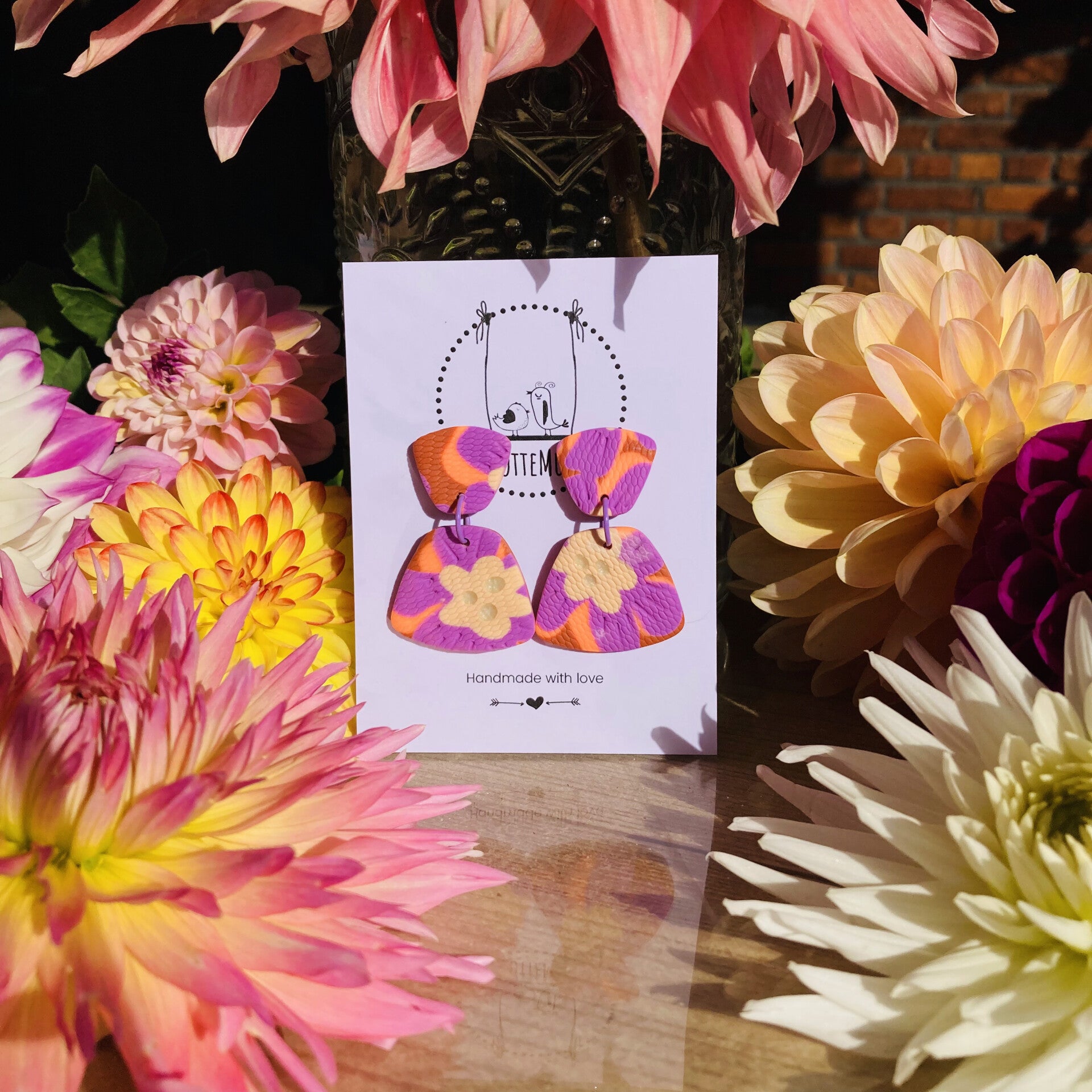 Life Is A Flower Rounded Wegde Orchid