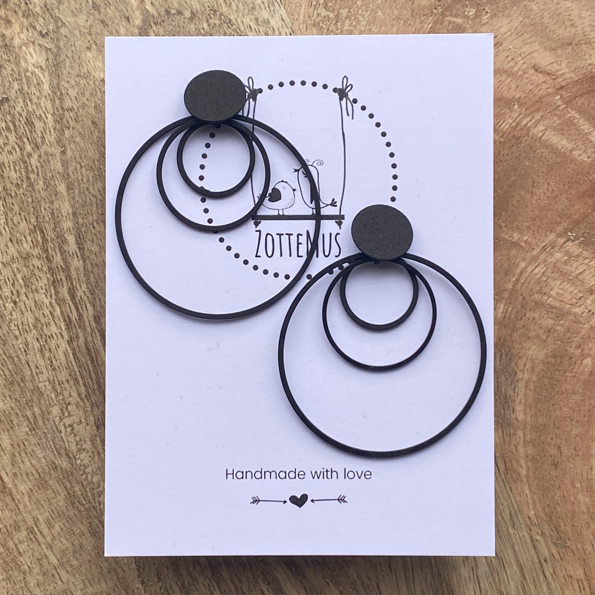 Elisa Is Not My Name