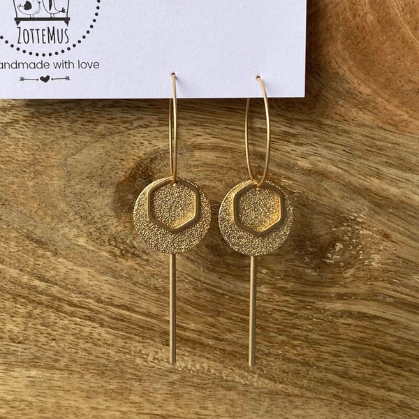 Chloë Is Not My Name