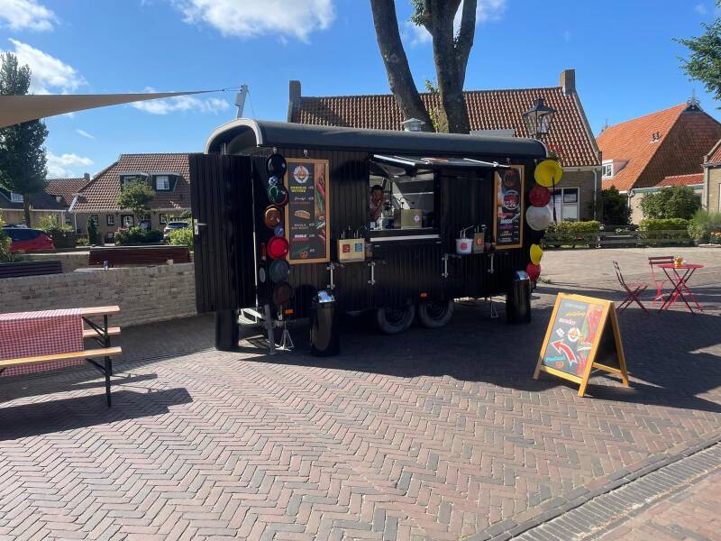 Leckerbek Express bezorgdienst Ameland