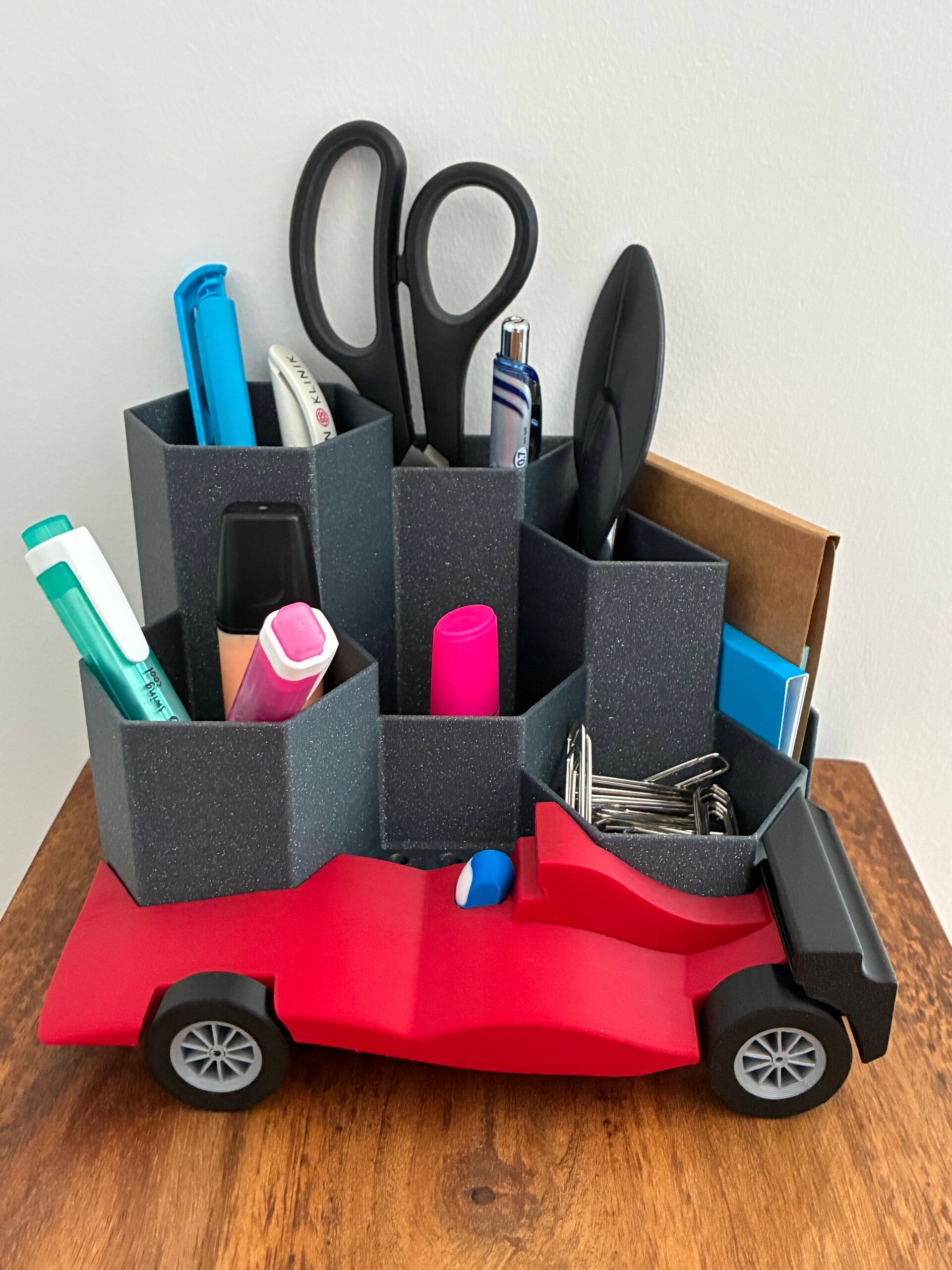 Schreibtisch-Organizer "Rennwagen"