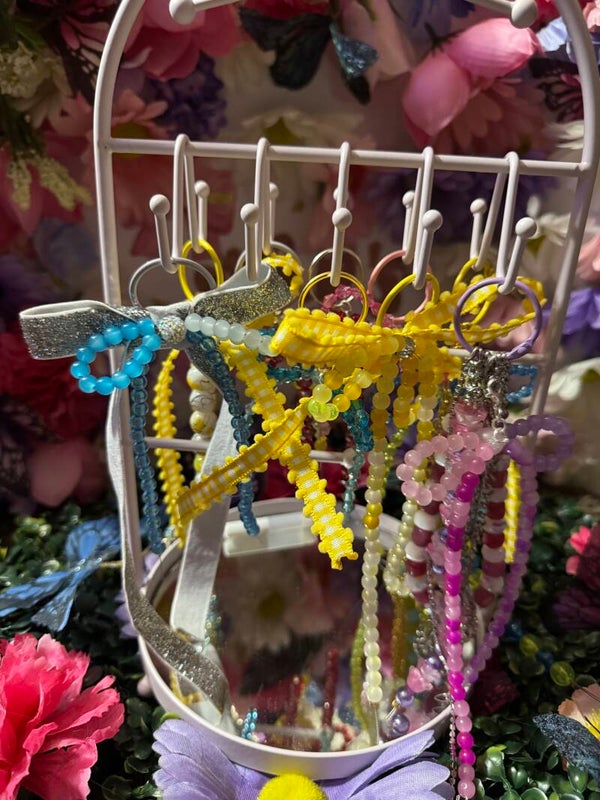 Bow charms