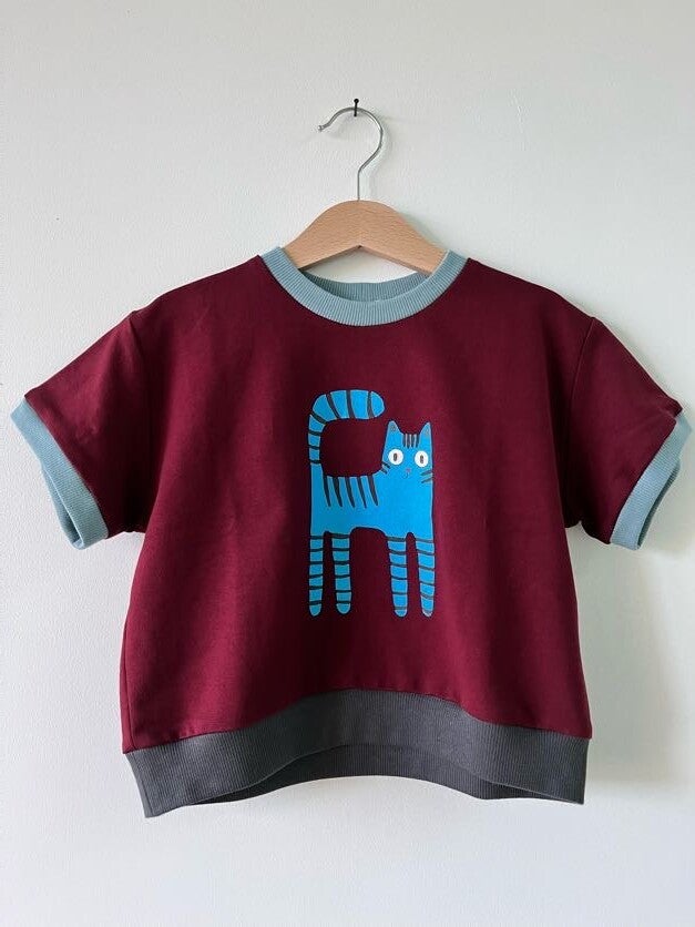 Sweater Nala – Bordeaux met kat
