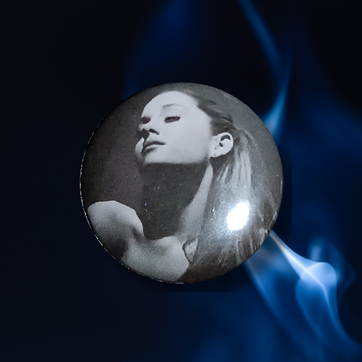 Badges Ariana Grande faits main | Goodies & Merch Pop Star (32 mm)