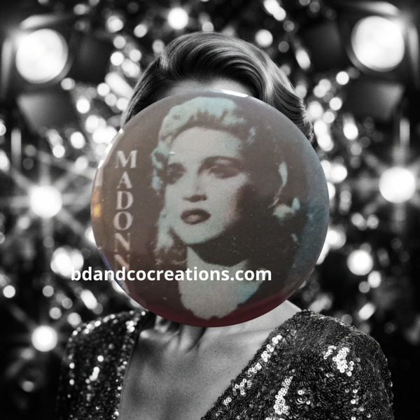 Badges Madonna faits main 🌟 Goodies & Merch Pop Star / Queen of Pop (32 mm)