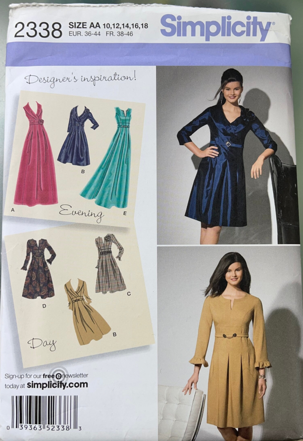 Simplicity 2338 Getailleerde jurk ( 10-18) 36-44