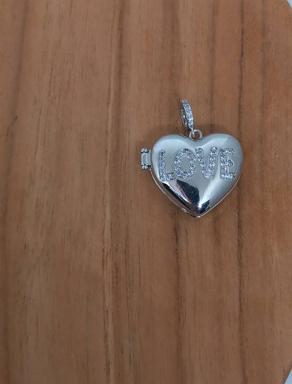 Locket hart