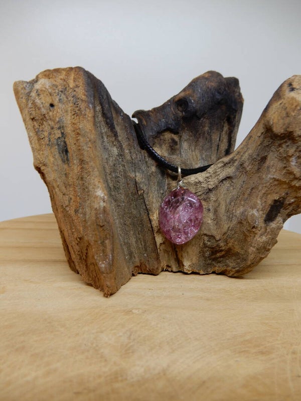 Bergkristal rood nr 2