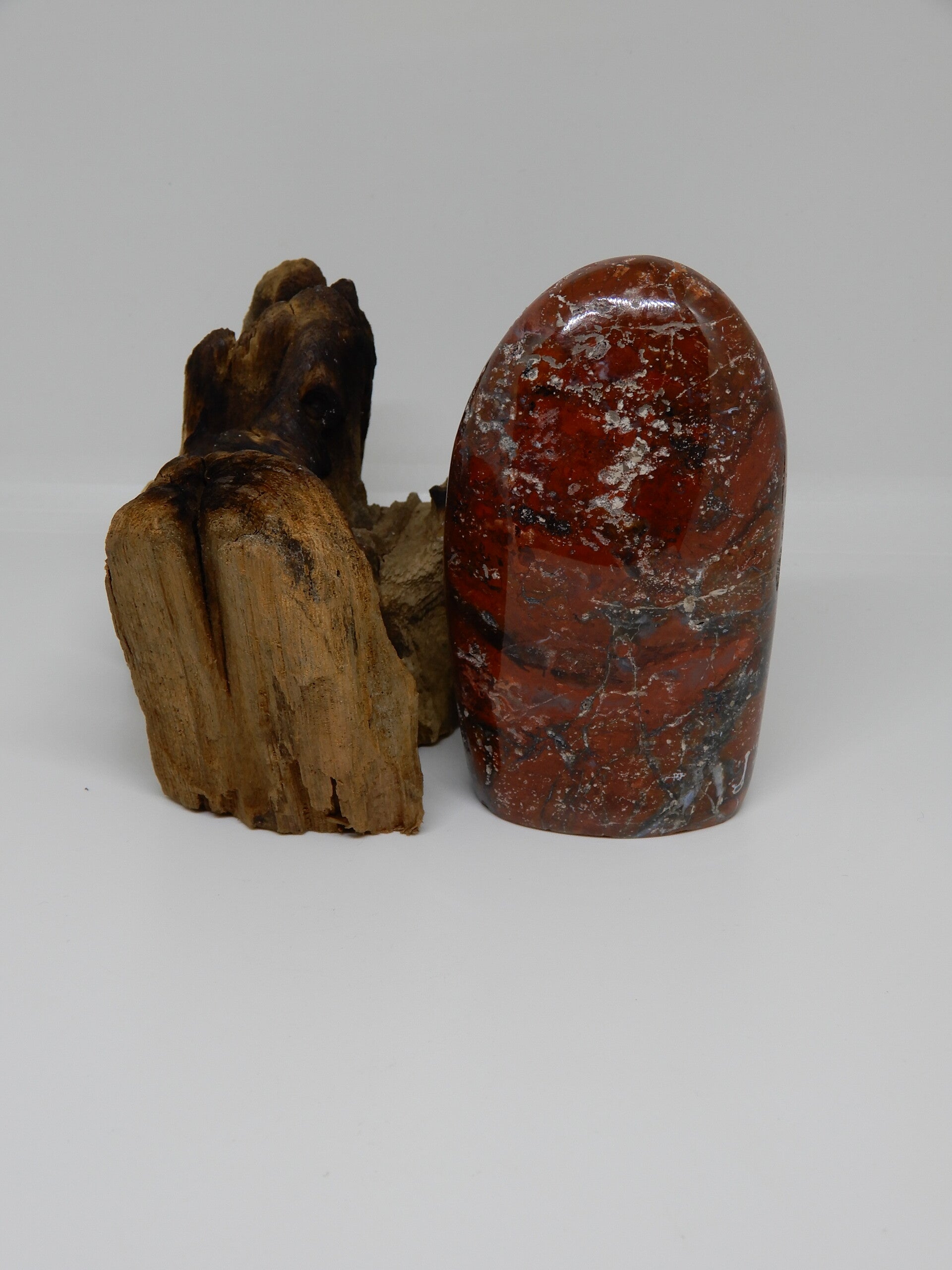 Polychroom Jaspis freeform