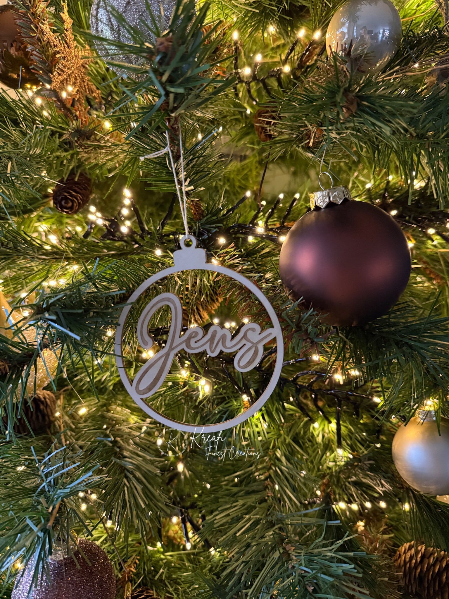 Houten kerstbal met naam