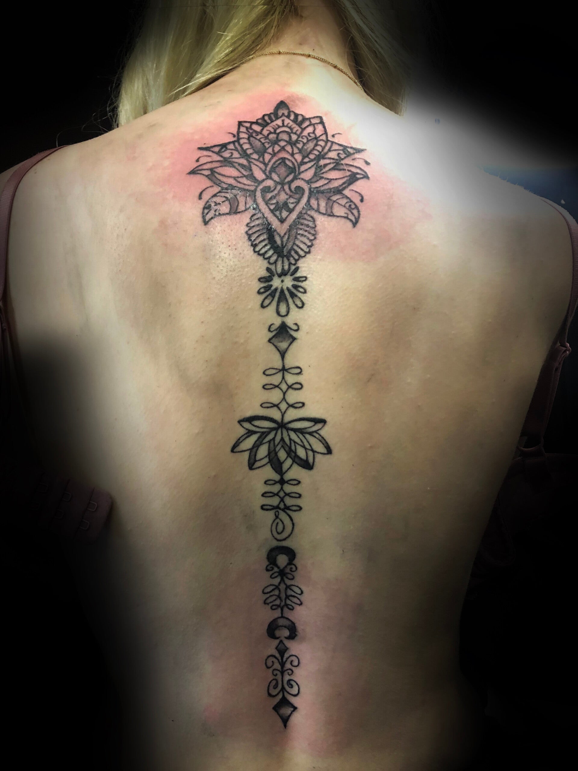 tattoo, tattoo design, tattoo ontwerp, Westland, black/grey tattoo, realism tattoo, fineline tattoo, kleur tattoo, tattooshop, sgravo, coverups tattoo, tattooshop Den Haag, tattooshop Westland, tattooshop Zuid-Holland, tattoo artiest Westland