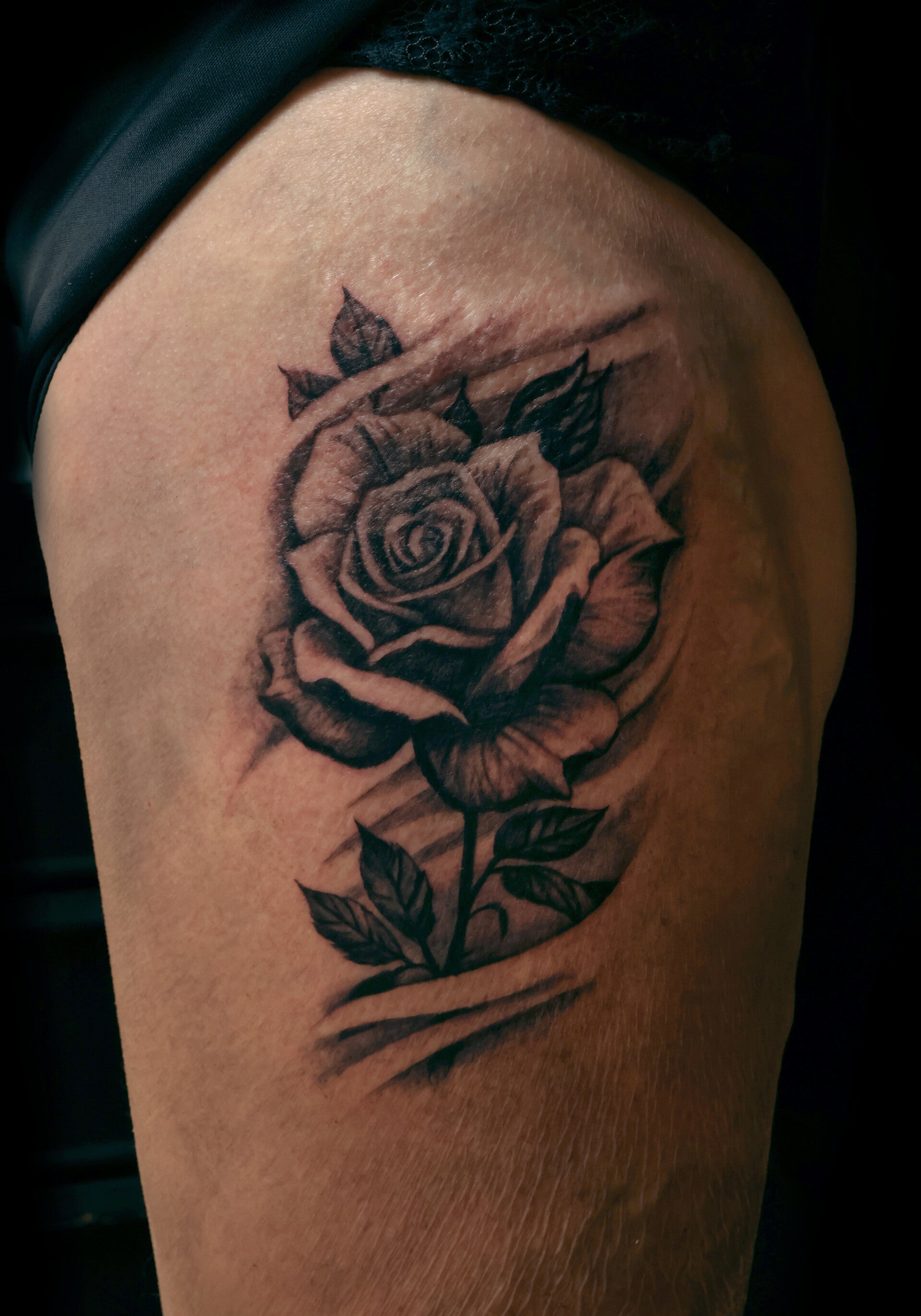 tattoo, tattoo design, tattoo ontwerp, Westland, black/grey tattoo, realism tattoo, fineline tattoo, kleur tattoo, tattooshop, sgravo, coverups tattoo, tattooshop Den Haag, tattooshop Westland, tattooshop Zuid-Holland, tattoo artiest Westland