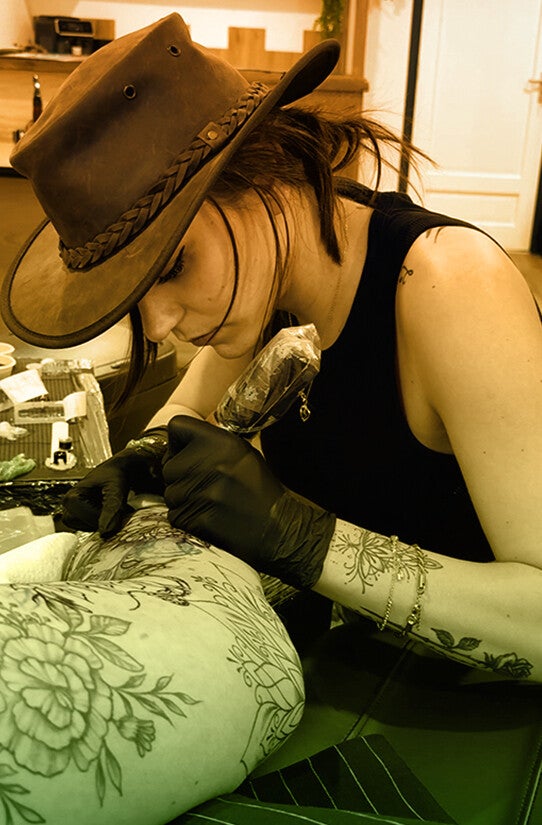 tattoo, tattoo design, tattoo ontwerp, Westland, black/grey tattoo, realism tattoo, fineline tattoo, kleur tattoo, tattooshop, sgravo, coverups tattoo, tattooshop Den Haag, tattooshop Westland, tattooshop Zuid-Holland, tattoo artiest Westland