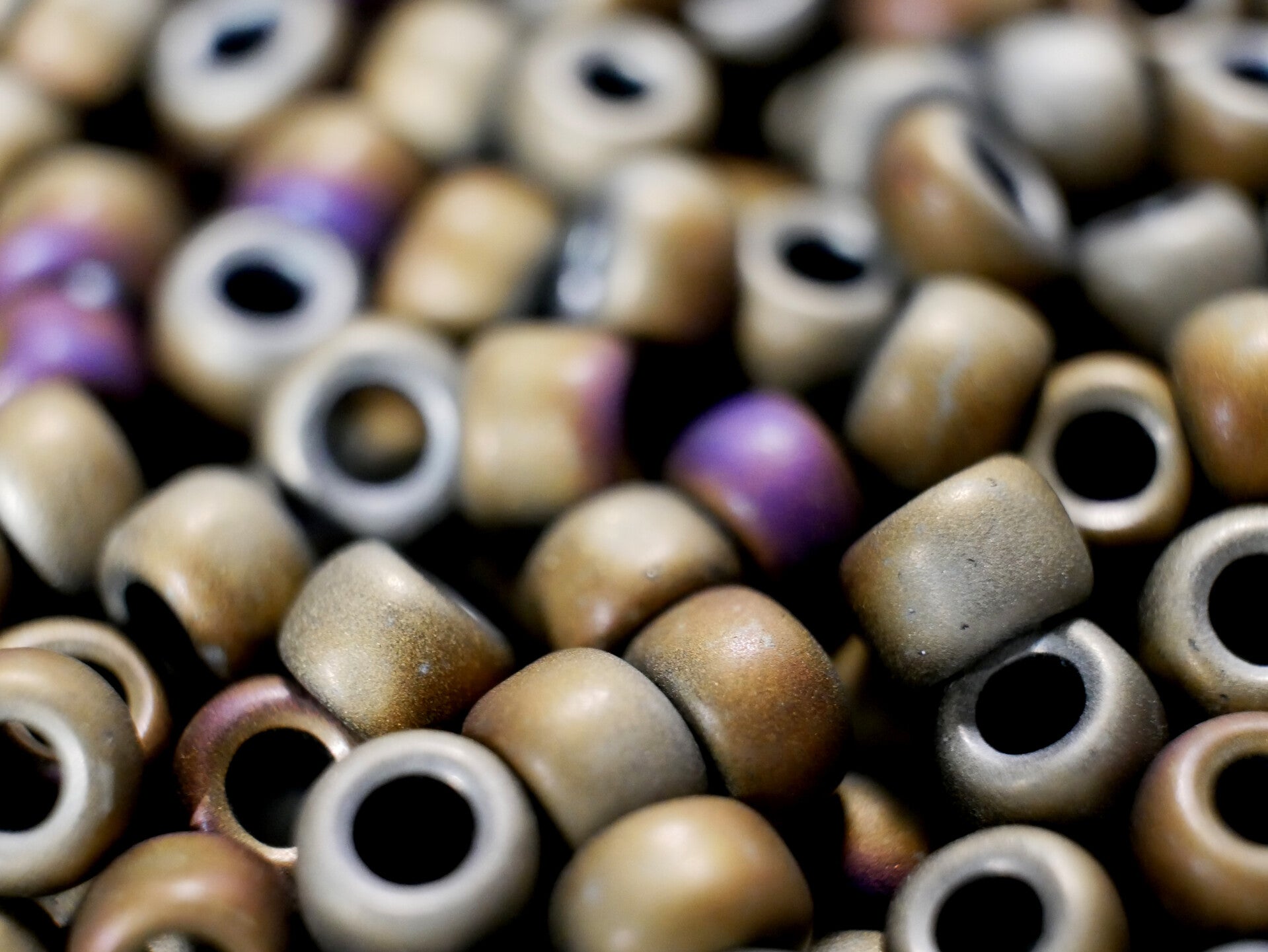 6/0 TOHO Matte-Color Dk  Olive