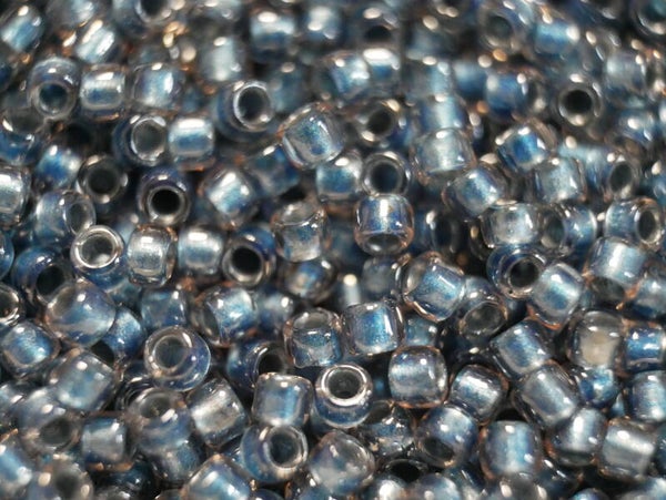 Rocailles 15/0 9 gram IC Cry met Blue 653