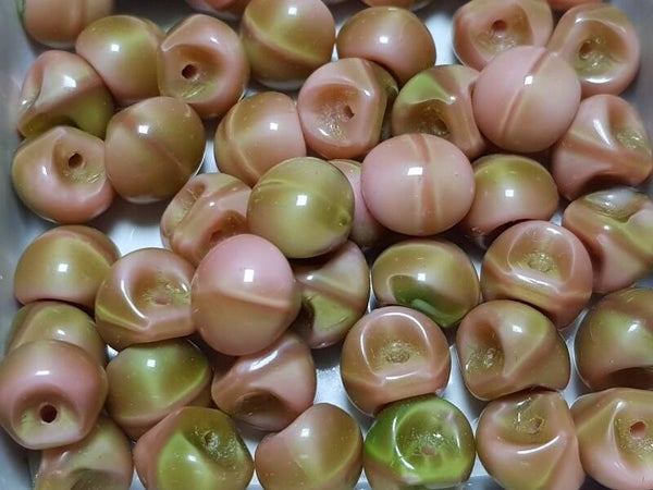 Mushroom button beads Pink - green