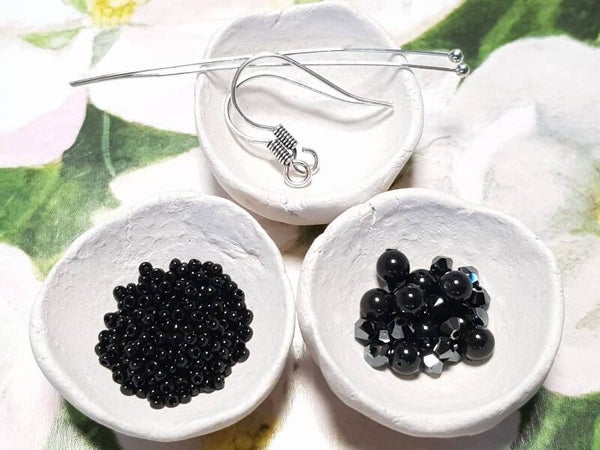 Pakketjes mini Swarovski bollen oorbellen 15