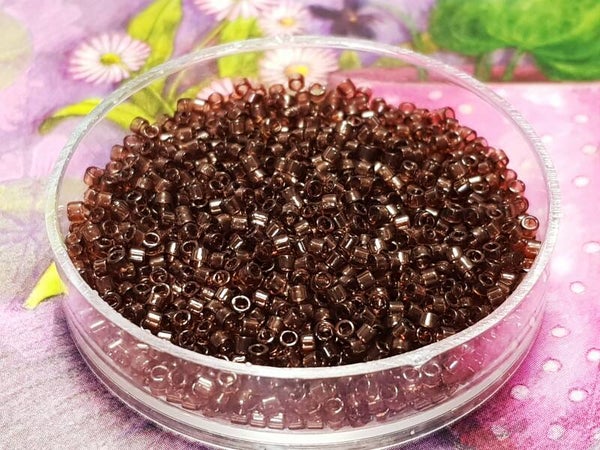 Miyuki Delicas 11/0 Dk Tr Root Beer / 5gr