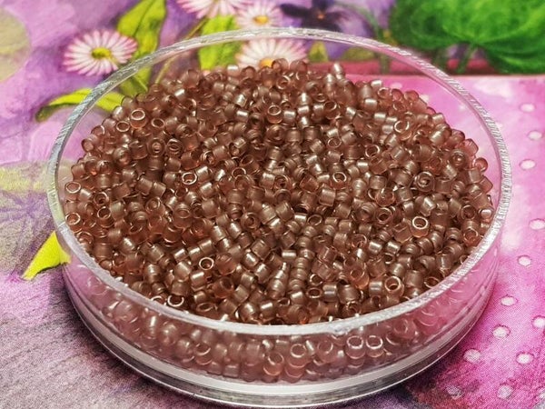 Miyuki Delicas 11/0 Tr Cinnamon / 5gr