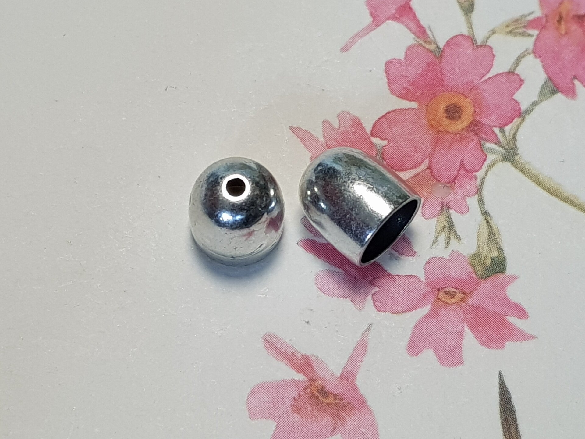 Kapjes 6mm zilverkleurig